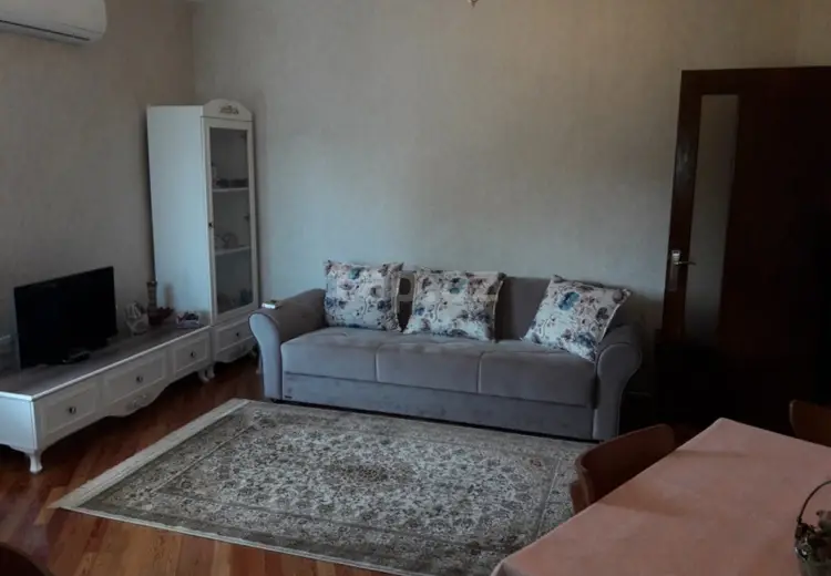 1 otaqlı mənzil , Bakı