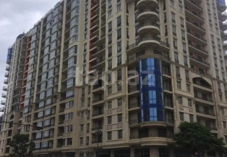 3 otaqlı mənzil , Bakı
