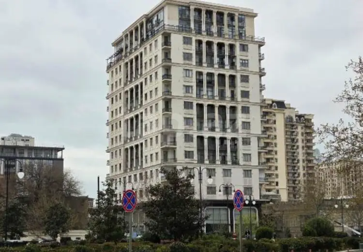 3 otaqlı mənzil , Bakı