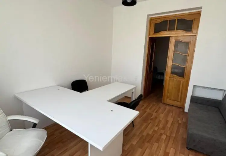 130 m² Obyekt / Ofis Kirayə (aylıq), Nərimanov, Bakı