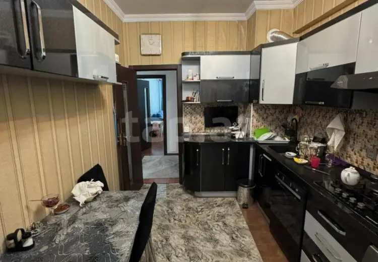 3 otaqlı mənzil , Bakı