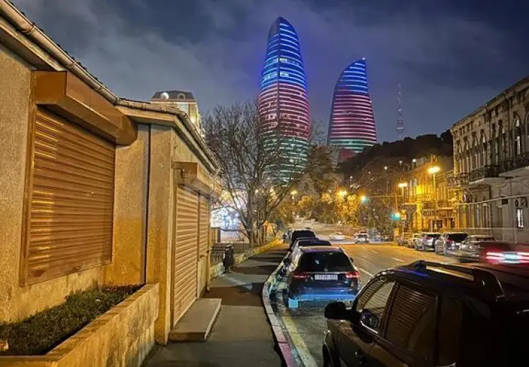 50 m² Obyekt / Ofis Satılır, Səbail, Bakı