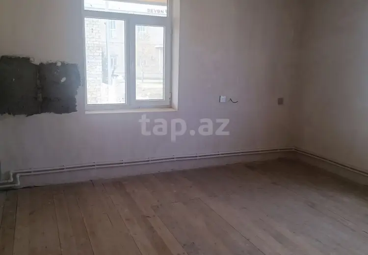 6 otaqlı mənzil , Gəncə