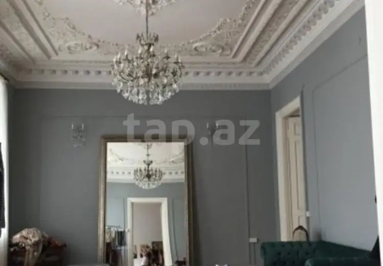 6 otaqlı mənzil , Bakı