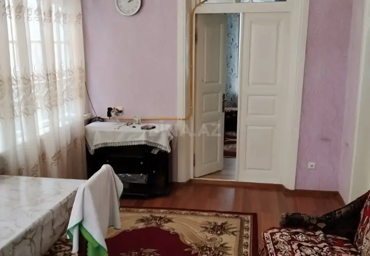 3 otaqlı mənzil Satılır, Gəncə