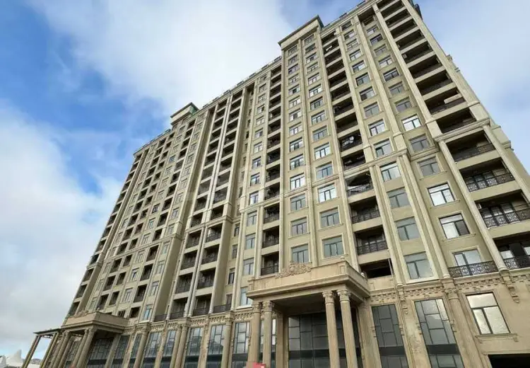 4 otaqlı mənzil , Bakı