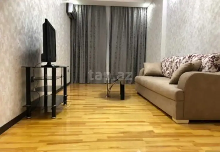 3 otaqlı mənzil , Bakı