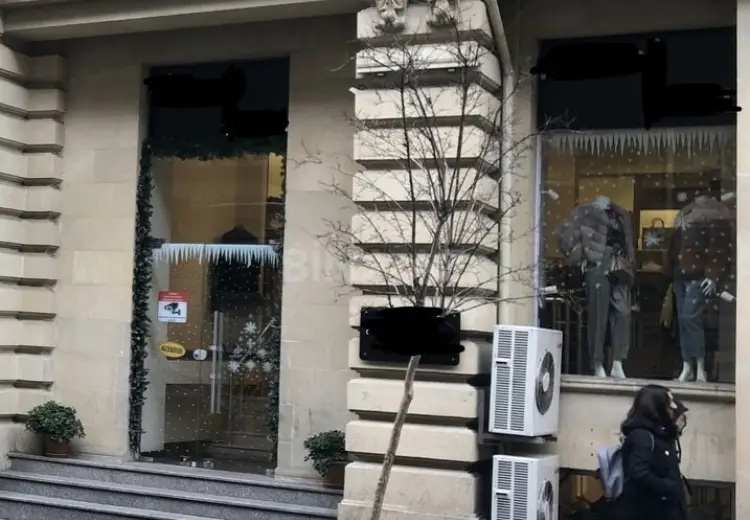 180 m² Obyekt / Ofis Kirayə (aylıq), Sahil qəs., Səbail, Bakı