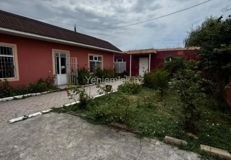 240 m² Obyekt / Ofis Satılır, Nabran