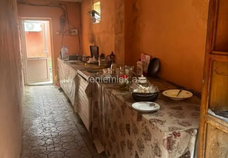 240 m² Obyekt / Ofis Satılır, Nabran