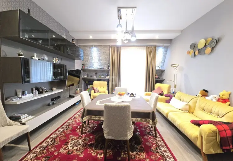 3 otaqlı mənzil , Bakı