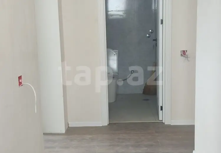 4 otaqlı mənzil , Gülüstan qəs., Binəqədi, Gəncə