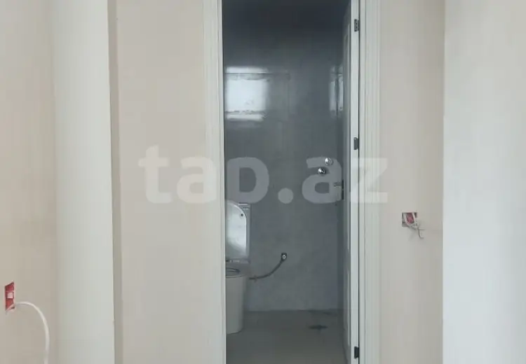 4 otaqlı mənzil , Gülüstan qəs., Binəqədi, Gəncə