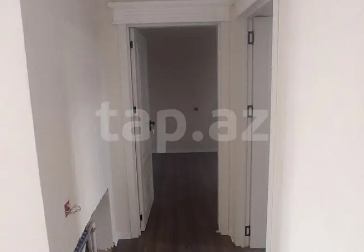 4 otaqlı mənzil , Gülüstan qəs., Binəqədi, Gəncə