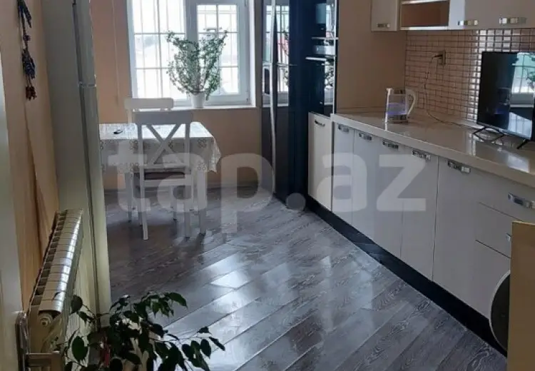 5 otaqlı mənzil , Bakı