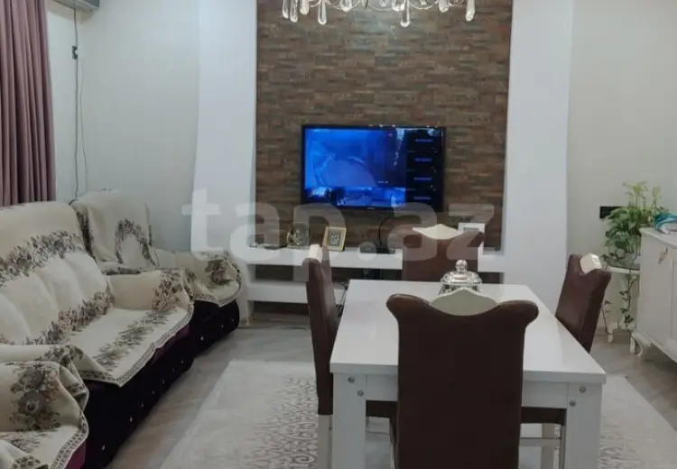 5 otaqlı mənzil , Bakı