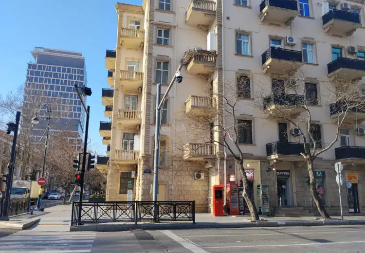85 m² Obyekt / Ofis Kirayə (aylıq), Nəsimi, Bakı