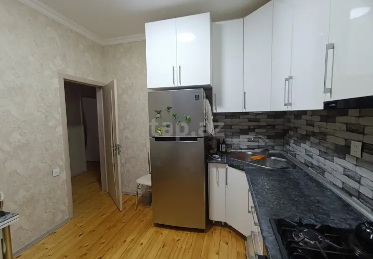 3 otaqlı mənzil , Bakı