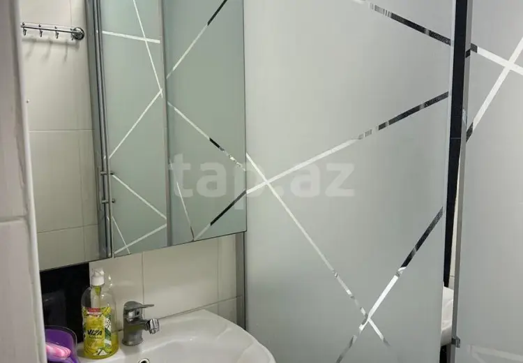 4 otaqlı mənzil , Bakı