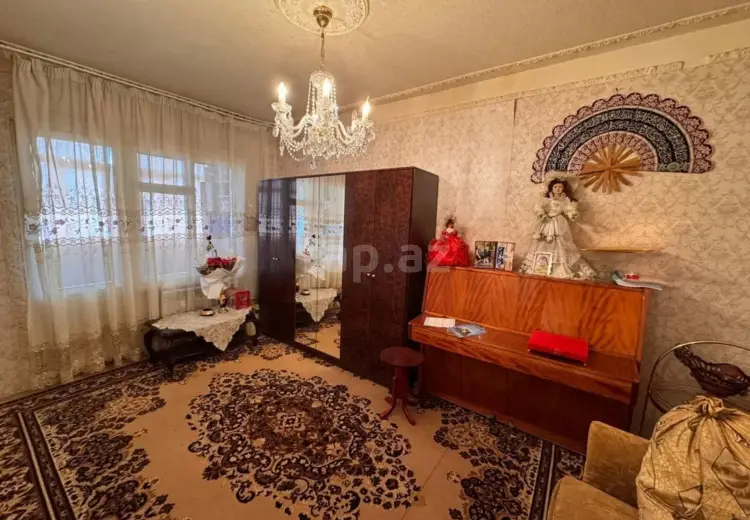 4 otaqlı mənzil , Gəncə