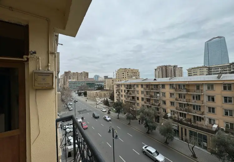 3 otaqlı mənzil Kirayə (aylıq), Ağ şəhər, Xətai, Bakı