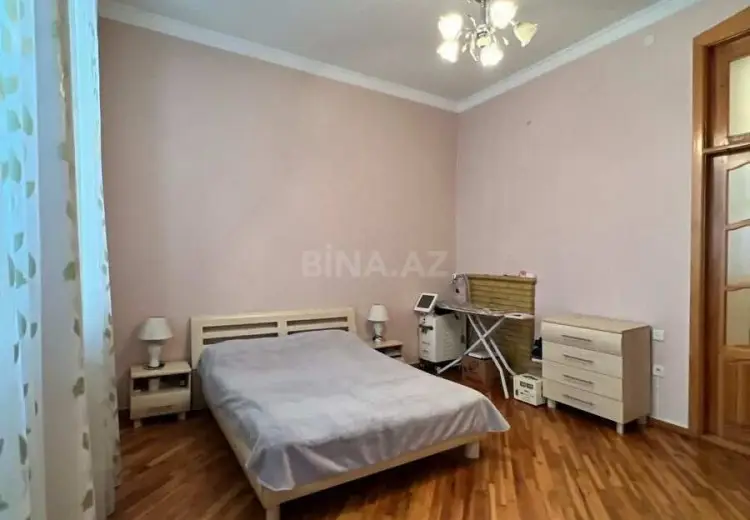 3 otaqlı mənzil Satılır, İçəri şəhər, Səbail, Bakı