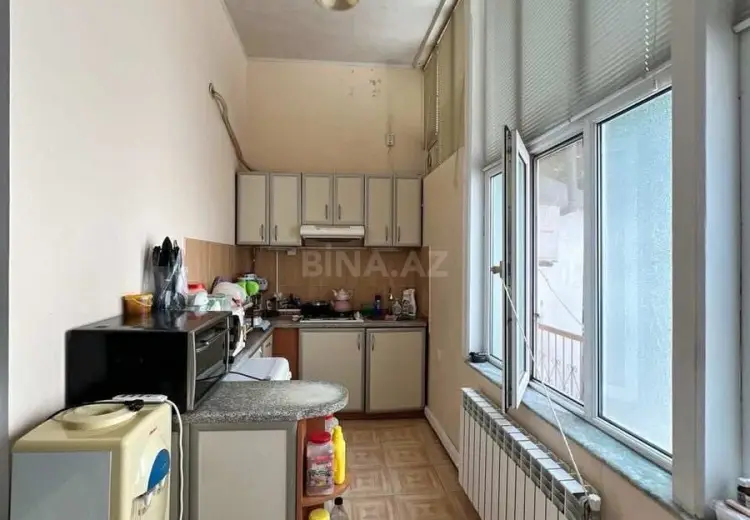 3 otaqlı mənzil Satılır, İçəri şəhər, Səbail, Bakı