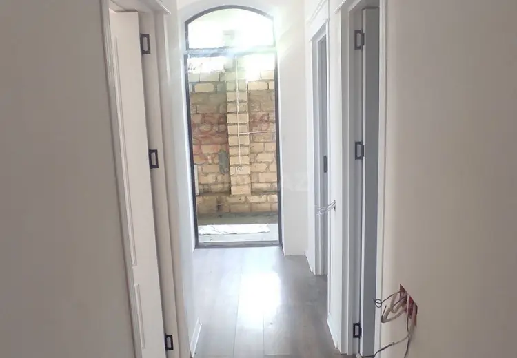 4 otaqlı mənzil Satılır, Gəncə