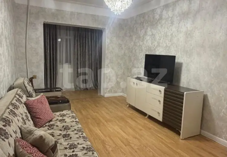 3 otaqlı mənzil , Bakı
