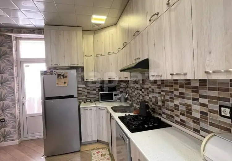 3 otaqlı mənzil , Bakı