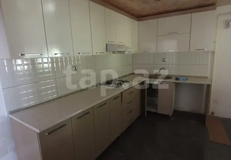 2 otaqlı mənzil , Qax