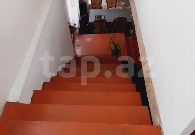 6 otaqlı mənzil , Gəncə