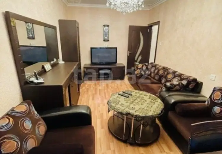 3 otaqlı mənzil , Bakı