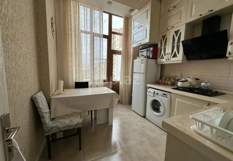 2 otaqlı mənzil , Bakı