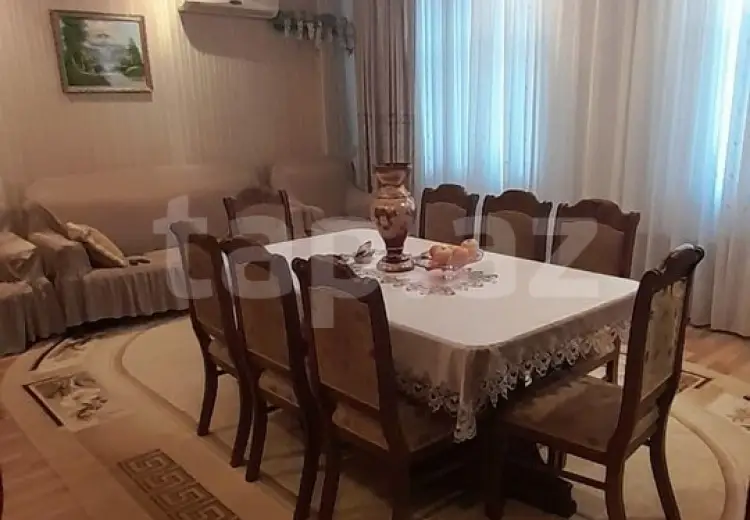 3 otaqlı mənzil , Səbail, Bakı