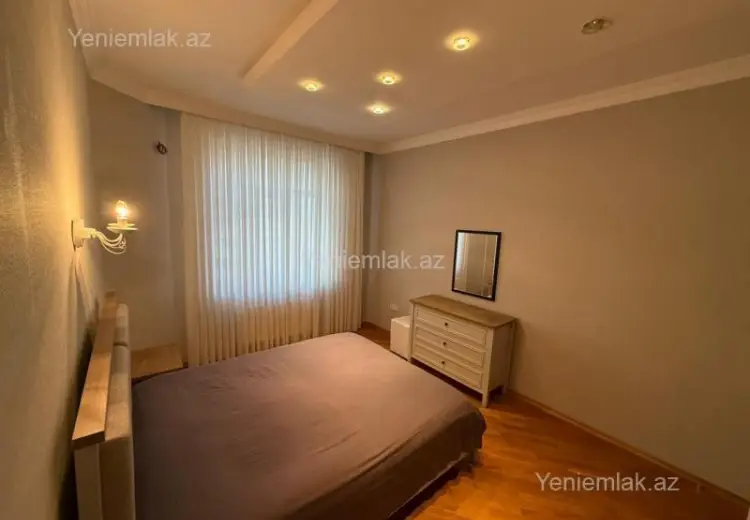 3 otaqlı mənzil Satılır, 8-ci kilometr, Nizami, Bakı