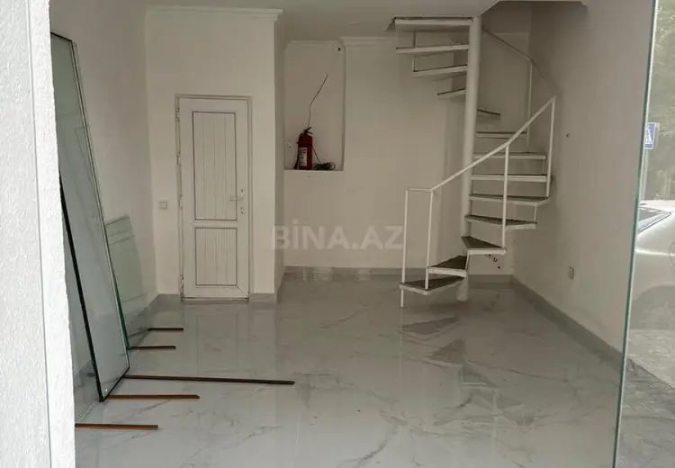 32 m² Obyekt / Ofis Satılır, Səbail, Bakı