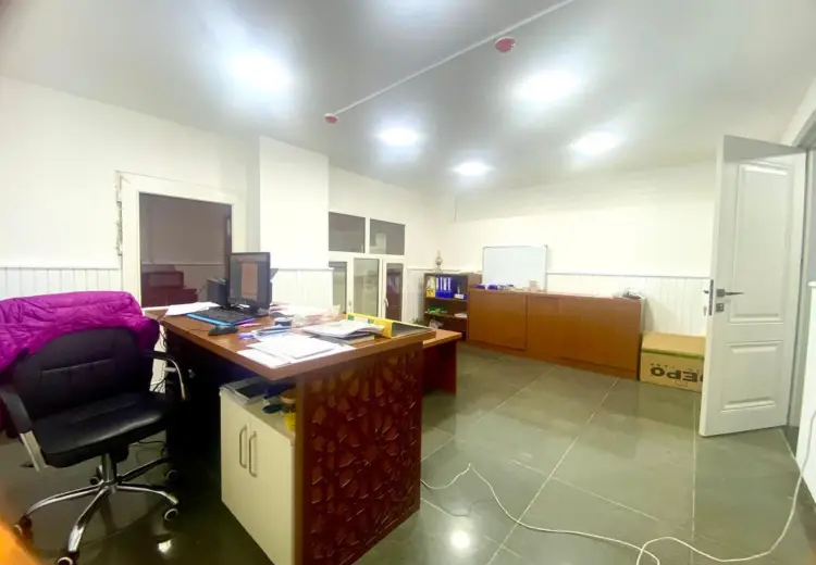 120 m² Obyekt / Ofis Satılır, Yasamal, Bakı