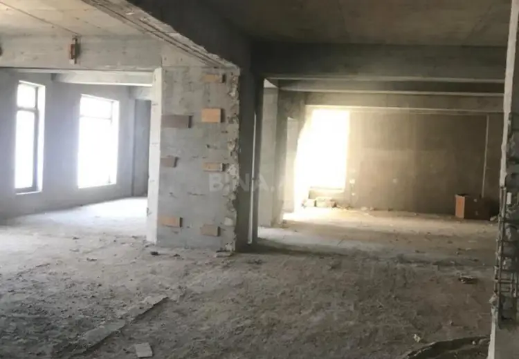 1000 m² Obyekt / Ofis Satılır, Yasamal, Bakı