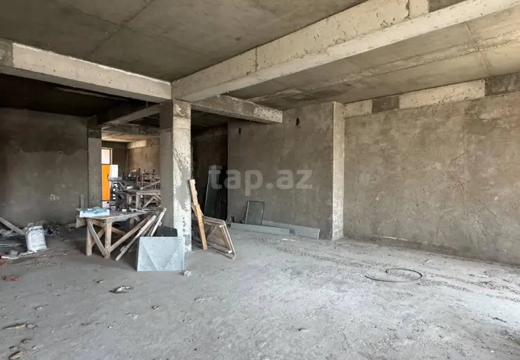 4 otaqlı mənzil , Bakı