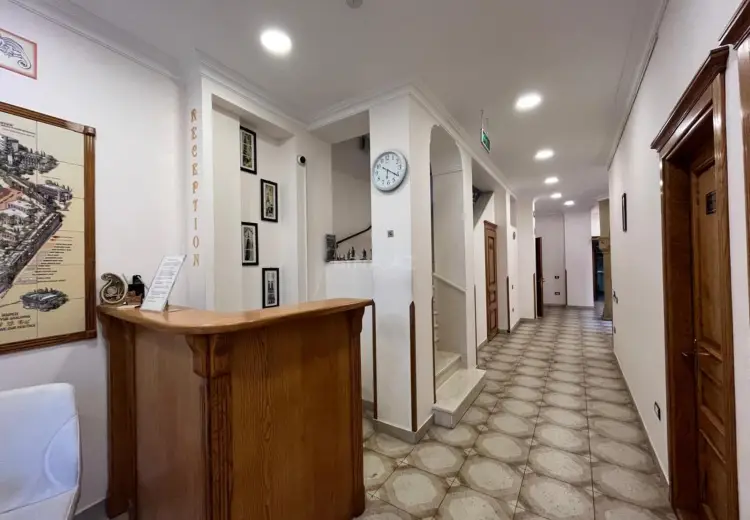 450 m² Obyekt / Ofis Satılır, İçəri şəhər, Səbail, Bakı