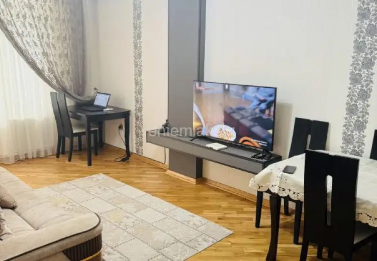 2 otaqlı mənzil Satılır, 8-ci kilometr, Nizami, Bakı