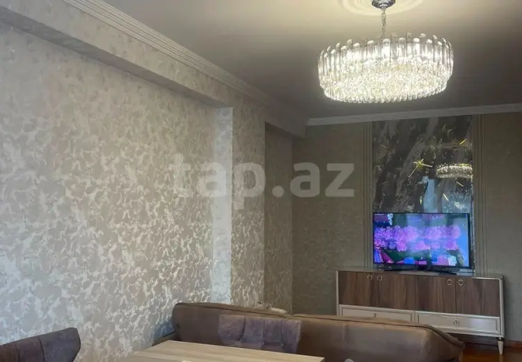 3 otaqlı mənzil , Bakı