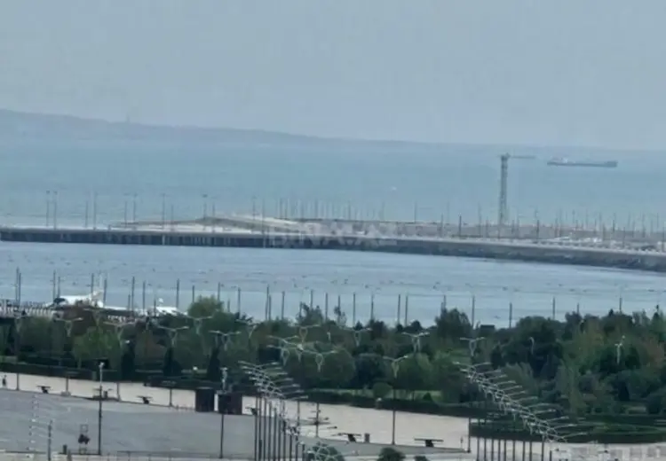2 otaqlı mənzil Satılır, Bayıl qəs., Səbail, Bakı