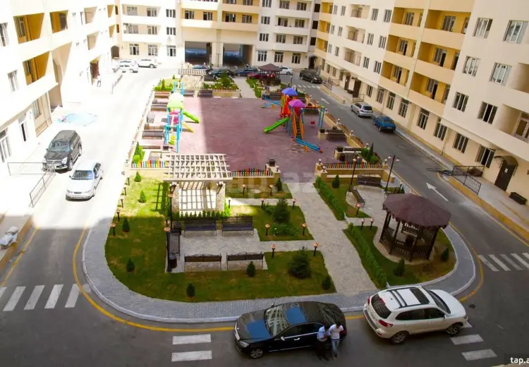 3 otaqlı mənzil , Bakı
