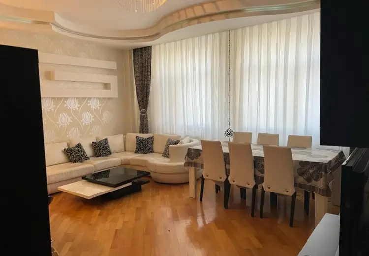 3 otaqlı mənzil Satılır, Bayıl qəs., Səbail, Bakı