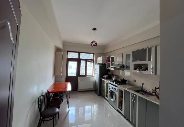 2 otaqlı mənzil Satılır, Bayıl qəs., Salyan