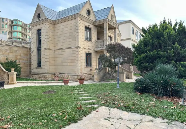 5 otaqlı mənzil Satılır, Badamdar qəs., Səbail, Bakı