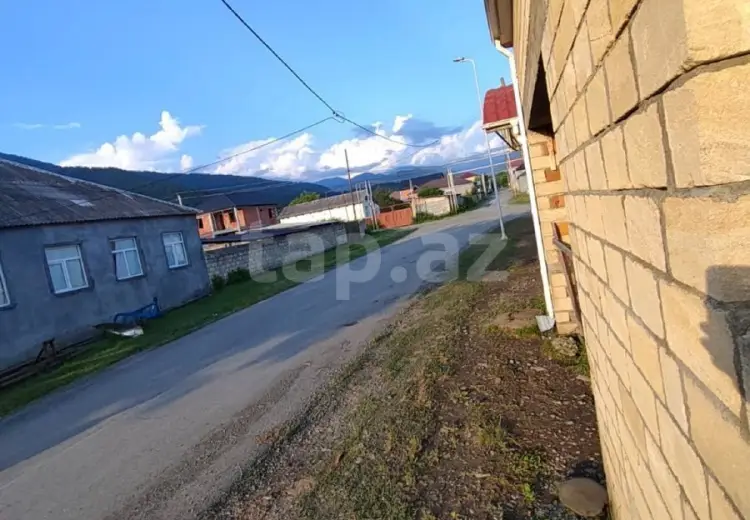 7 otaqlı mənzil , Zaqatala