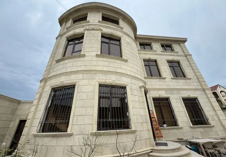 8 otaqlı mənzil Satılır, Badamdar qəs., Səbail, Bakı